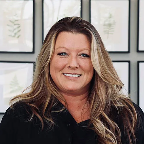 Jennifer, Practice Manager at Romeo Dental Group in Romeoville, IL